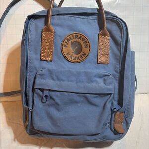 Kånken Mini Blue/ leather Backpack